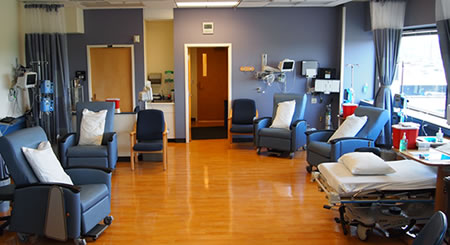 Inside the Ravitz Foundation Phase 1 / Translational Research Center